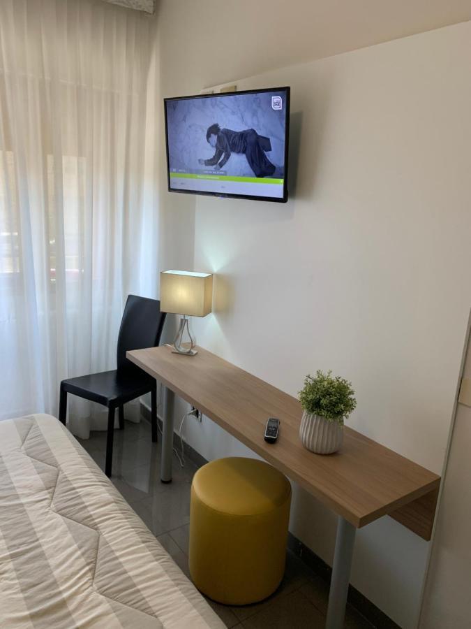 Hotel Marte Milan Exterior photo