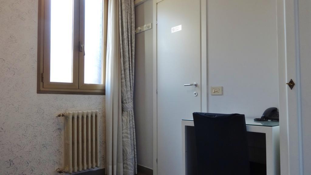 Hotel Marte Milan Exterior photo